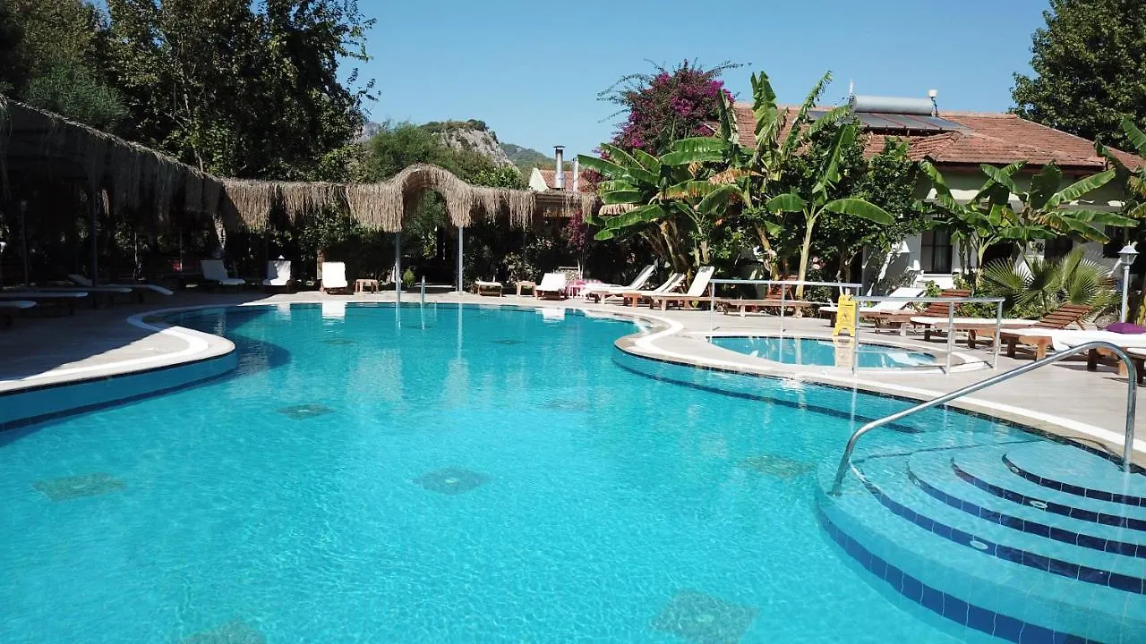 **  Hotel Riverside Dalyan Turkije