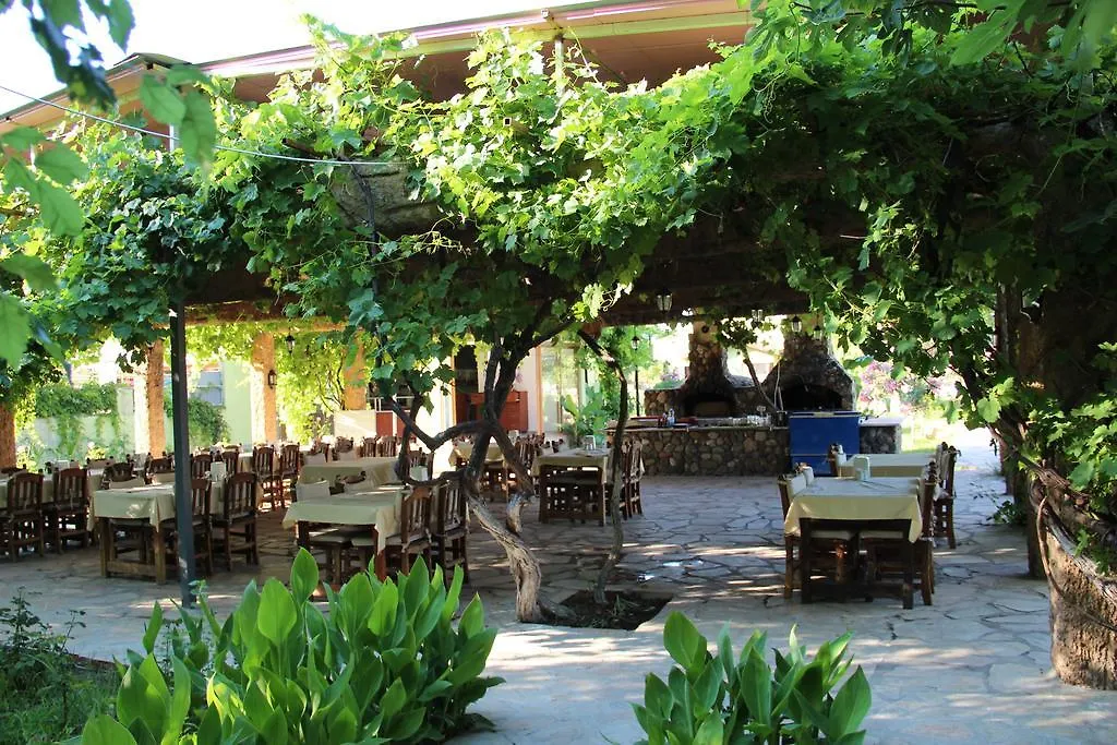 Hotel Riverside Dalyan 2*,